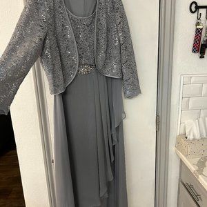 Jessica Howard Long formal Dress